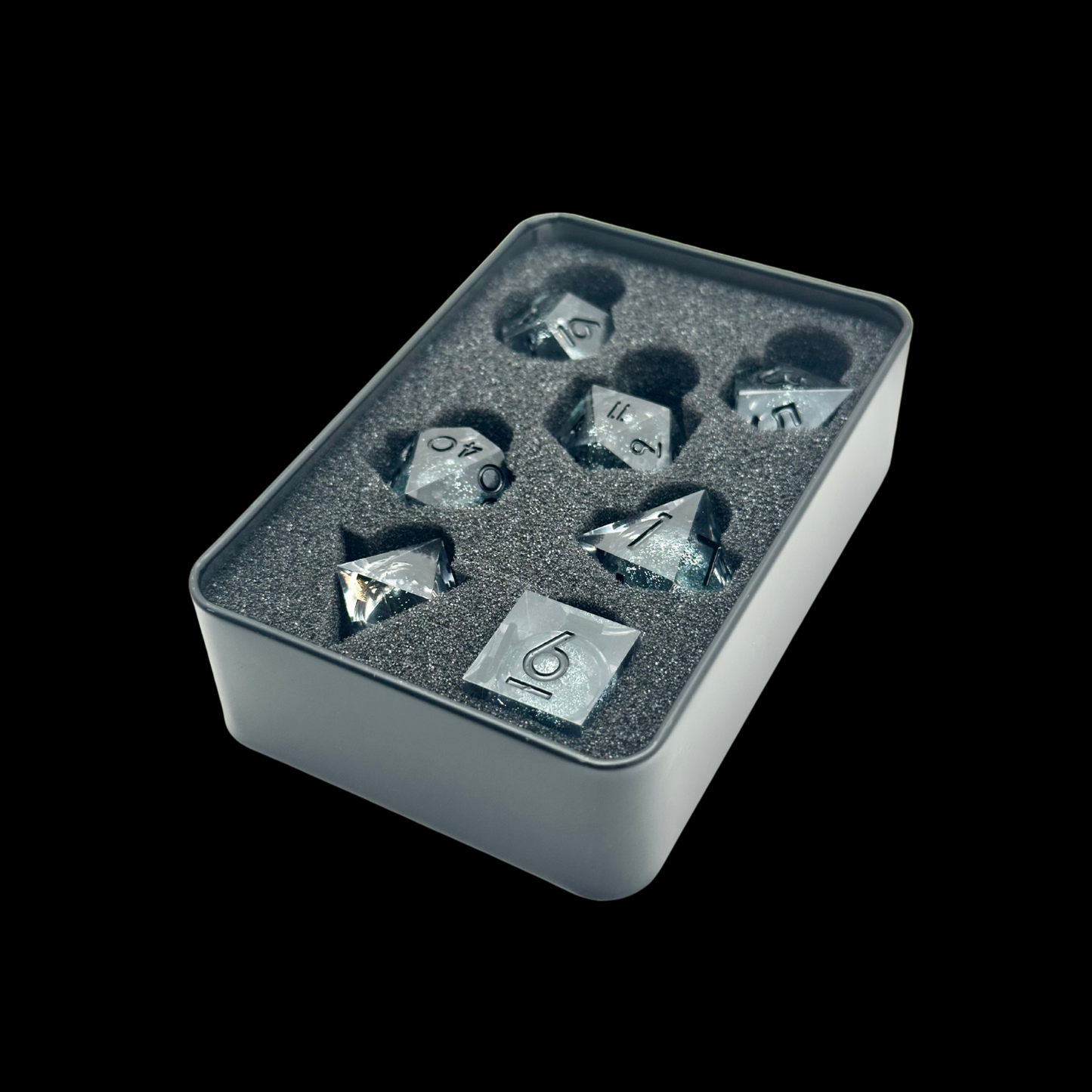 Jeu de dés Donjons et Dragons en résine à noyau liquide Argent/Bleu/Noir