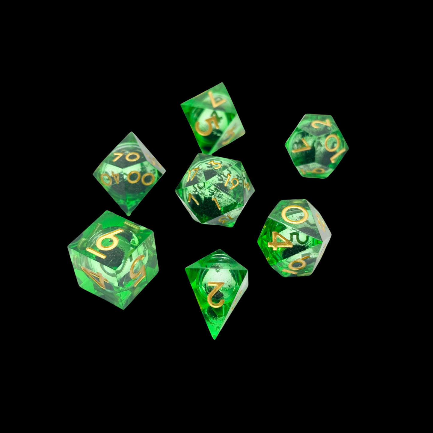 Jeu de dés Donjons et Dragons en résine à noyau liquide vert/or/noir