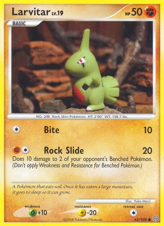 Larvitar (63/100) (SF)